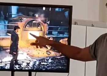 Professor utiliza Assassin's Creed para aulas sobre Revolução Industrial