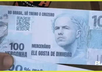 Protestos marcam reencontro de Leonardo Jardim com o Cruzeiro