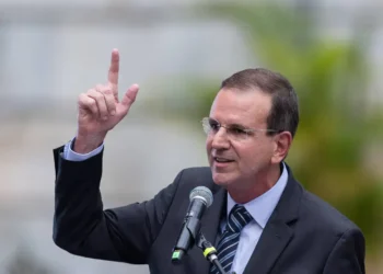 PSD busca eleição direta para governo do Rio após renúncia de Castro