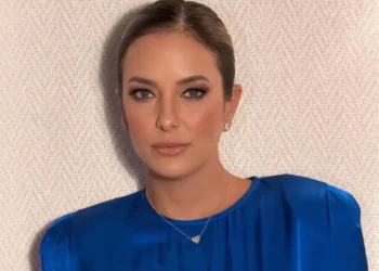 Record sofre com a saída de talentos para a Globo
