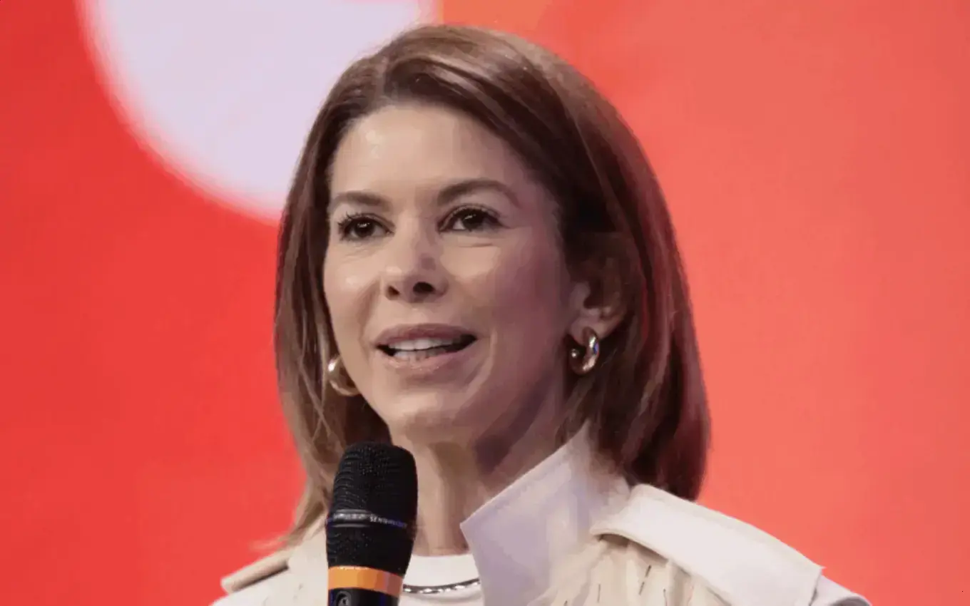 SBT e as dificuldades de audiência: uma análise crítica da programação
