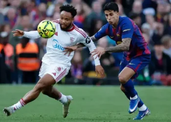 Sevilla vive crise defensiva na La Liga e encosta na zona de rebaixamento