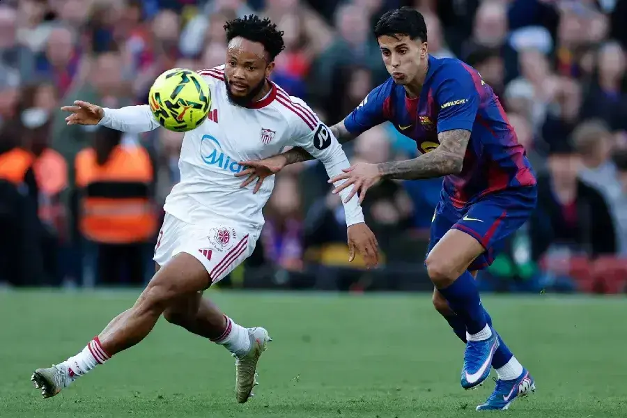 Sevilla vive crise defensiva na La Liga e encosta na zona de rebaixamento