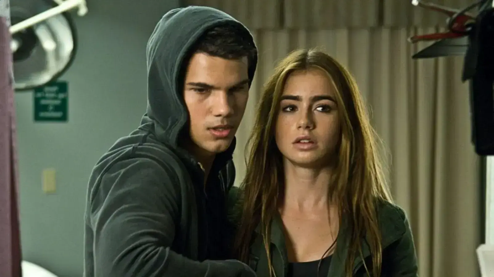 Taylor Lautner: A jornada de resiliência e saúde mental após Crepúsculo