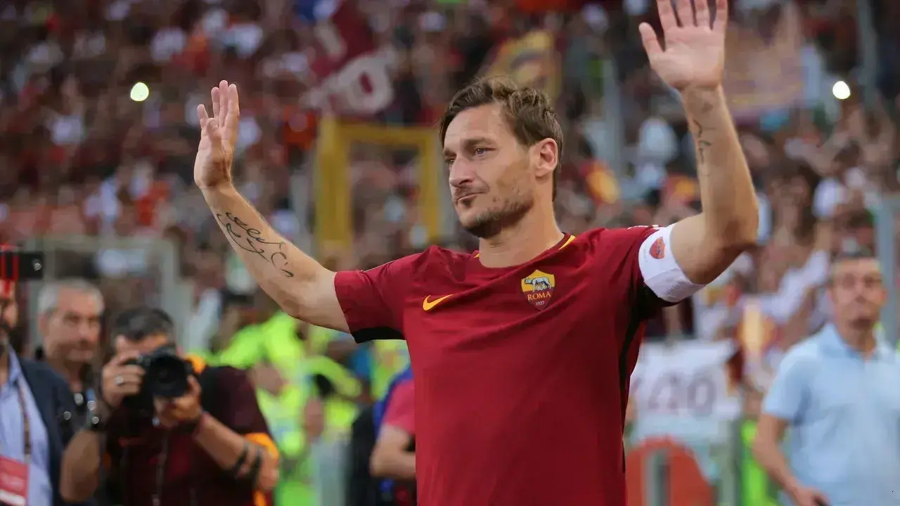 Totti: O Ídolo da Roma e Seus Feitos na Copa do Mundo