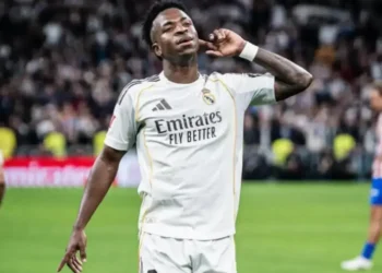 Vinícius Júnior brilha em vitória do Real Madrid sobre o Atlético de Madrid