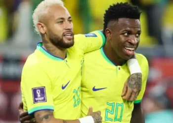 Vinícius Júnior se pronuncia sobre Neymar e a convocação da Seleção Brasileira