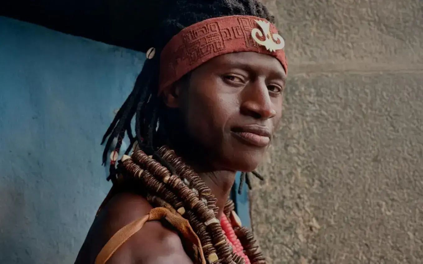 Welket Bungué traz Hamlet para a África em nova novela da Globo