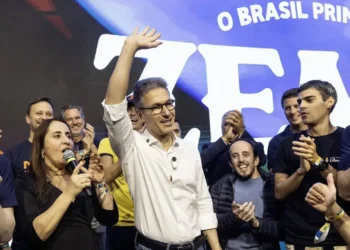 Zema enfrenta sistema em MG e fala sobre privilégios em novo vídeo