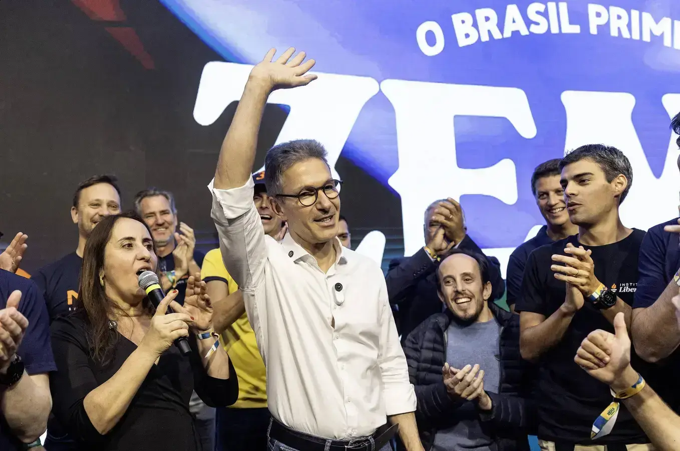 Zema enfrenta sistema em MG e fala sobre privilégios em novo vídeo