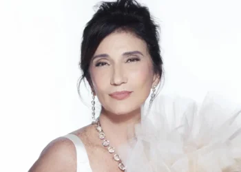 Zizi Possi celebra 70 anos com gratidão e liberdade: saiba mais!