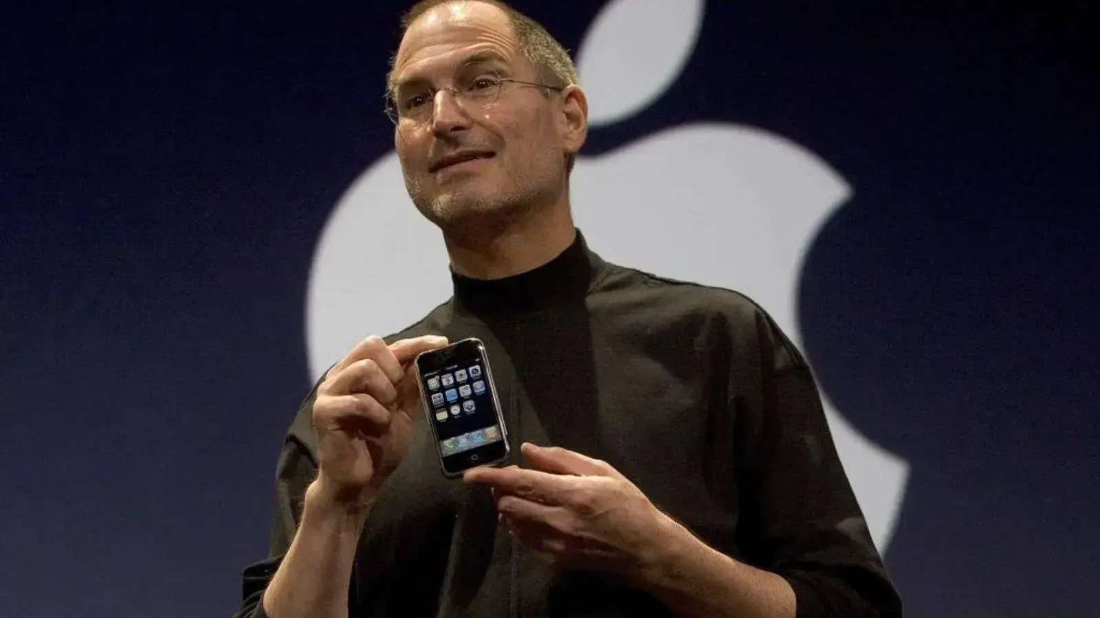 Apple completa 50 anos: relembrando 10 inovações que mudaram o mundo