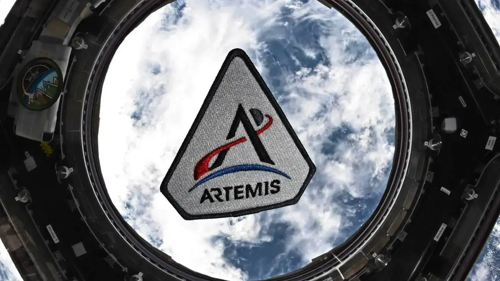 Artemis II: Os Astronautas Usam Smartphones na Primeira Missão à Lua em 50 Anos