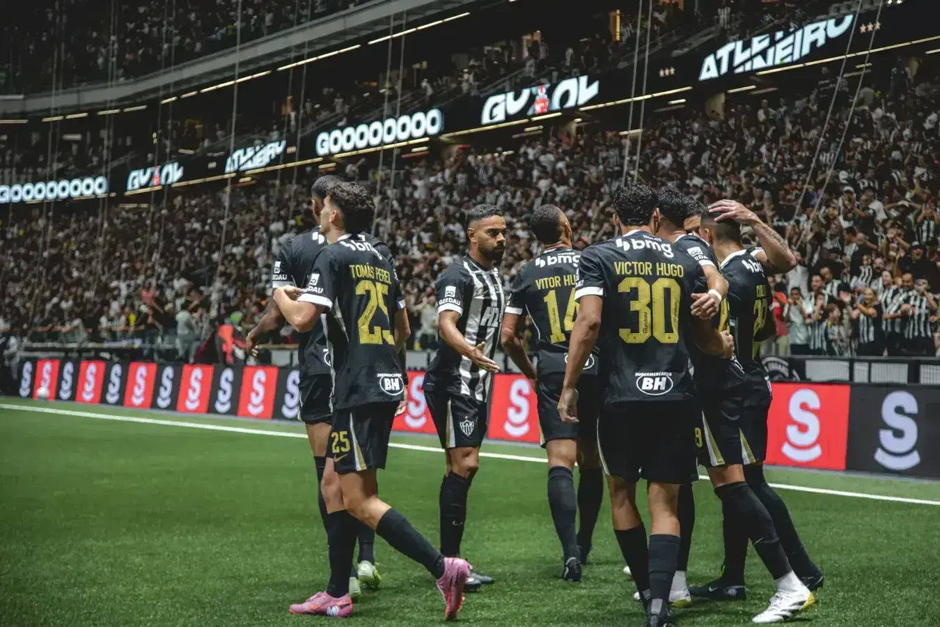 Atlético-MG estreia na Copa Sul-Americana com mudanças táticas