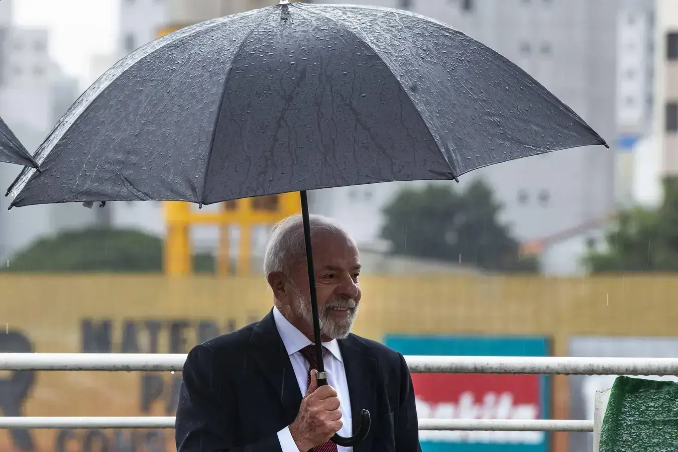 Avaliação de Lula cai, e 40% dos brasileiros reprovam seu governo