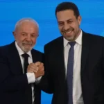 Boulos ganha espaço como conselheiro de Lula após saída de ministros