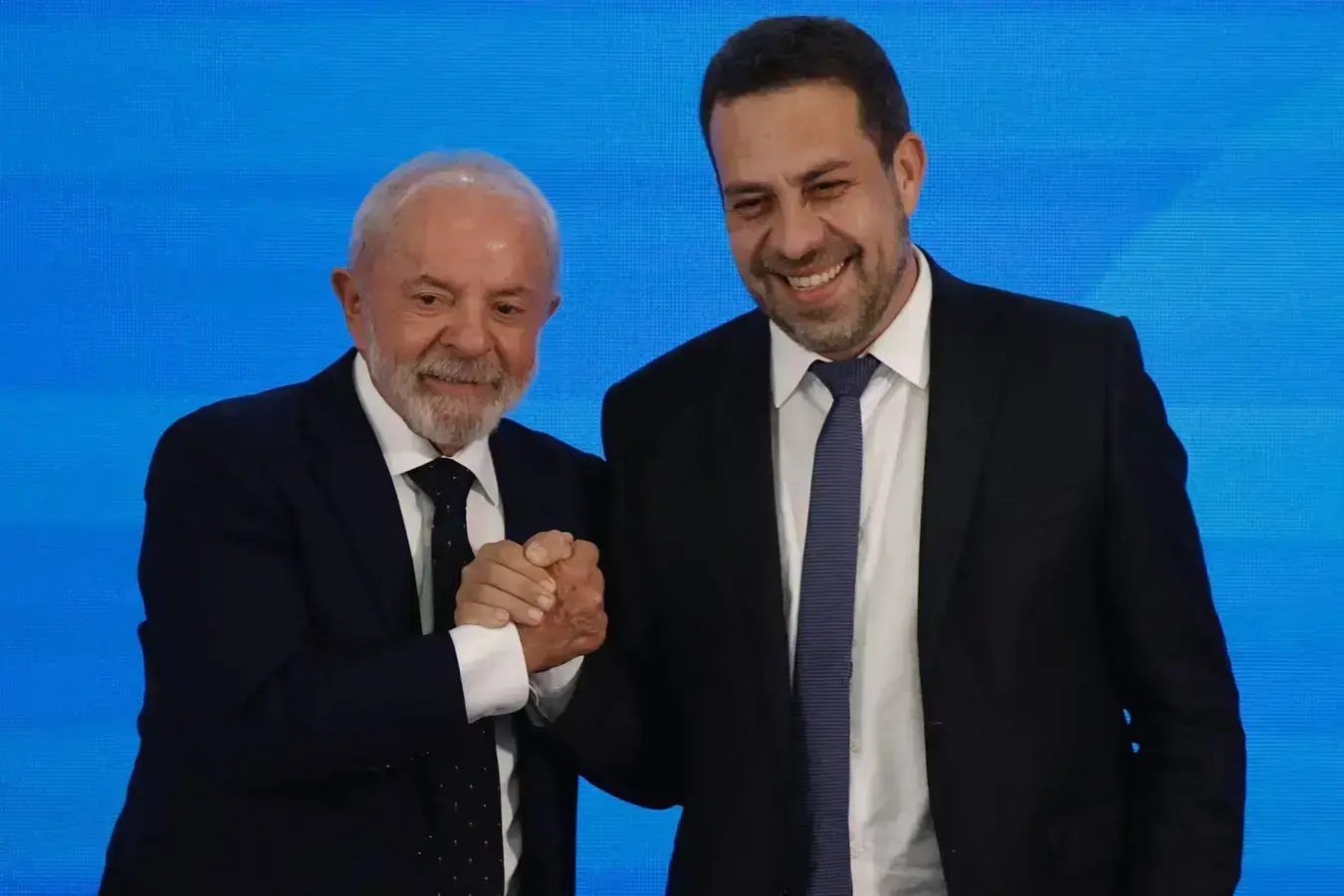 Boulos ganha espaço como conselheiro de Lula após saída de ministros