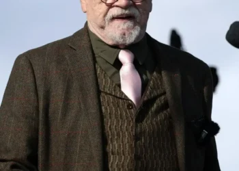 Brian Cox e a esposa: uma relação duradoura vivendo separados