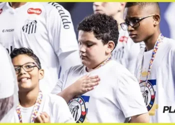 Clubes brasileiros investem em inclusão para torcedores autistas