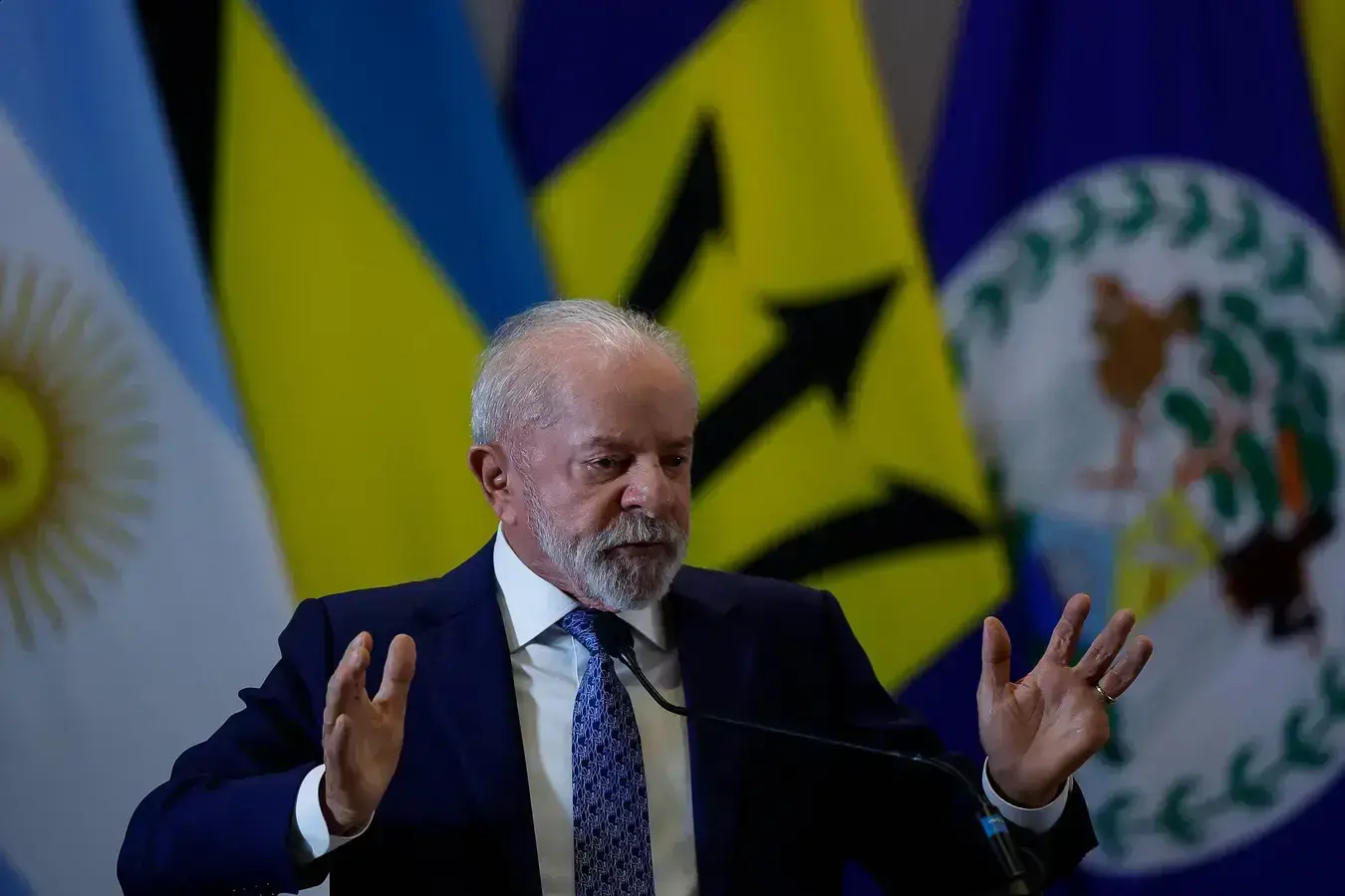 Como a inflação impacta a popularidade de Lula na eleição de 2026