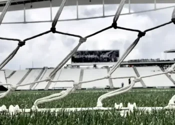 Corinthians e Internacional: onde assistir ao clássico do Brasileirão 2026
