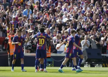 Dérbi de Barcelona retorna ao Camp Nou após reformas e promete emoções