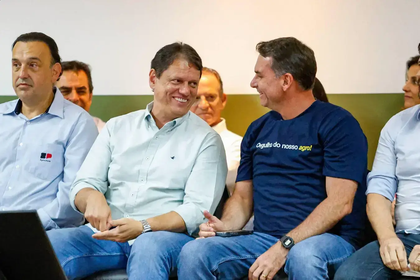 Flávio Bolsonaro e Tarcísio: Primeiro ato de pré-campanha em Ribeirão Preto