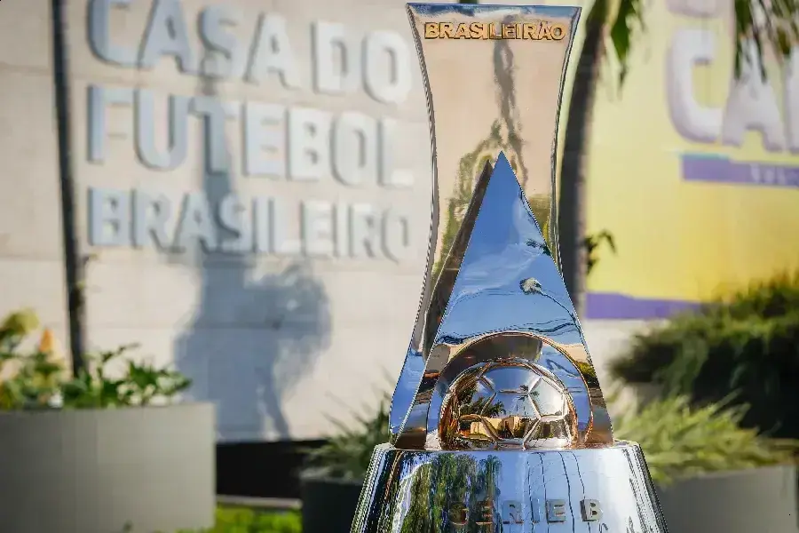 Goiás e Criciúma se encontram na Série B: saiba onde assistir ao vivo