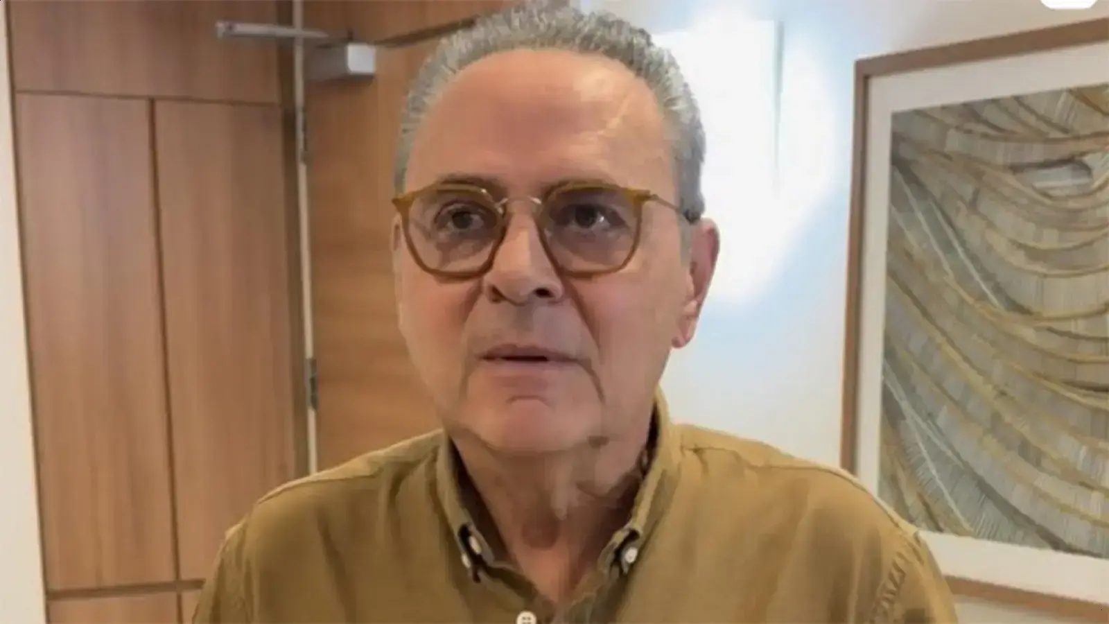 Luis Roberto tranquiliza fãs após diagnóstico de neoplasia cervical