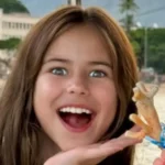 Mel Summers comemora 10 anos com festa temática no Rio