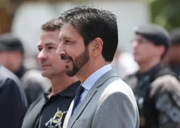 Nunes abre mão de viagens para apoiar candidatura do vice-prefeito