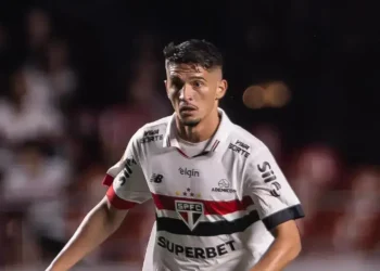 Pablo Maia desfalca o São Paulo após cirurgia na face