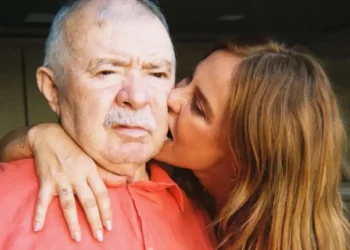 Paolla Oliveira compartilha momentos especiais com o pai durante a Páscoa