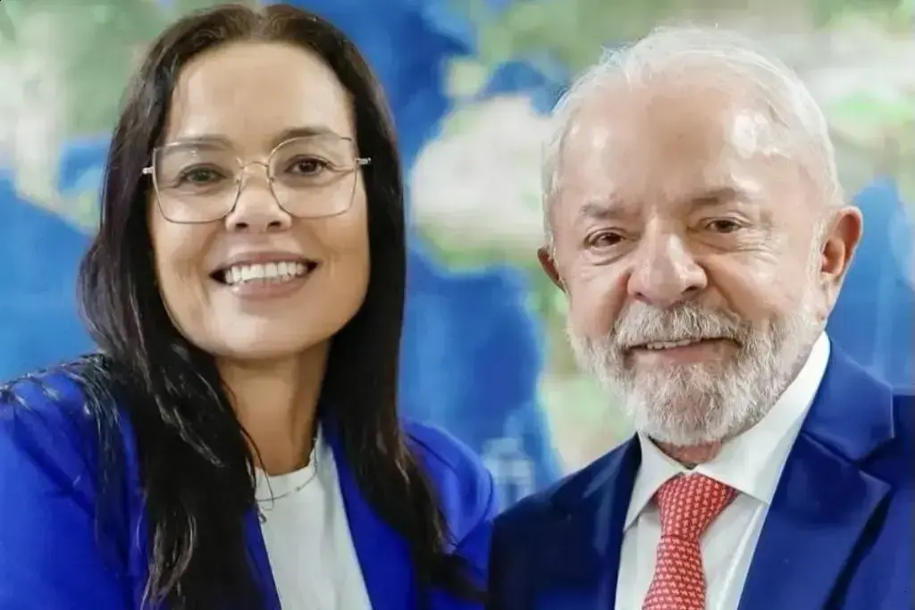 PT do Rio Grande do Sul decide apoiar Juliana Brizola após pressão