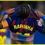 Raphinha desfalca o Barcelona no clássico contra o Espanyol