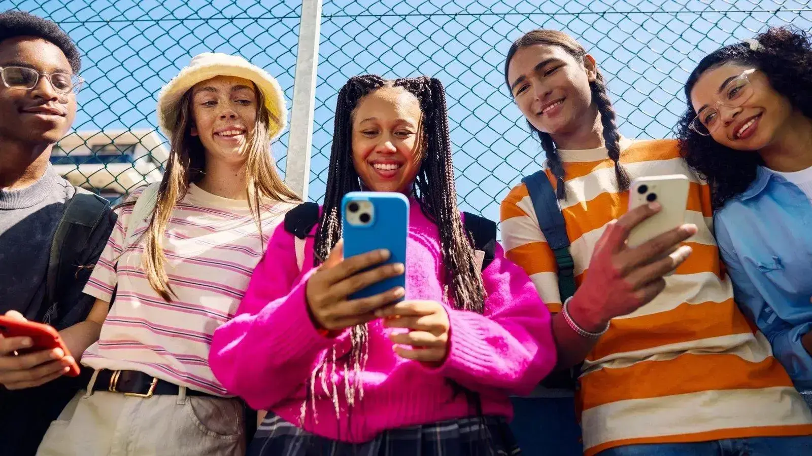 Redes sociais e o vício digital: a crítica de Jeffrey Wigand