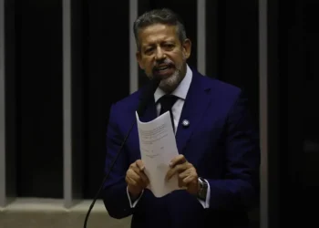 Ultimato de Lira a JHC: um novo capítulo nas eleições de Alagoas?