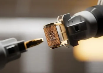 USP inaugura projeto de microfábricas que promete revolucionar a produção de chips