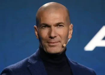 Zinedine Zidane: Novo técnico da Seleção Francesa após a Copa de 2026