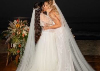 Lauana Prado e Tati Dias se casam; confira fotos da cerimônia