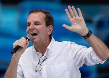 Eduardo Paes oficializa candidatura ao governo do Rio de Janeiro em 2026