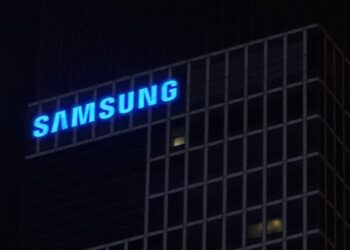 Lucro da Samsung pode crescer até 18 vezes com nova inteligência artificial, afirmam analistas