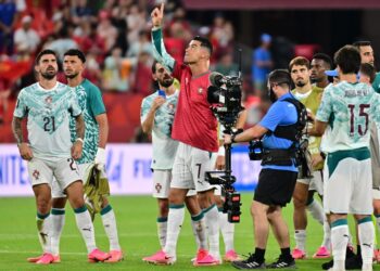 Portugal presta homenagem a Diogo Jota com apoio de CR7 e da equipe