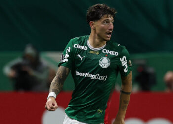 Emiliano Martínez, goleiro do Palmeiras, pode se transferir para clube da MLS, segundo portal