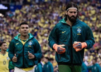 Alisson se manifesta nas redes após a eliminação do Brasil na Copa e reafirma a busca pelo hexacampeonato