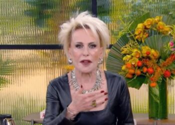 Imprevisto ao vivo no Mais Você: Ana Maria Braga transforma situação em bom humor