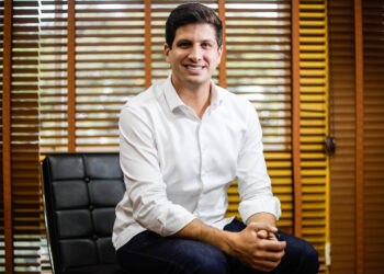 João Campos fala sobre suas propostas na entrevista da Eleição Pernambuco em 03/08/2026
