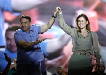 Flávio Bolsonaro busca recuperação de Michelle em meio a desafios políticos – 02/08/2026