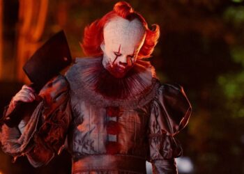 IT: Derry nos anos 1930 revela temas culturais sombrios e impactantes