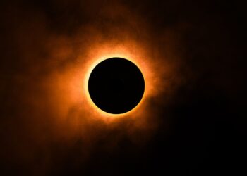 Eclipse solar total de 2026: veja como acompanhar a transmissão ao vivo
